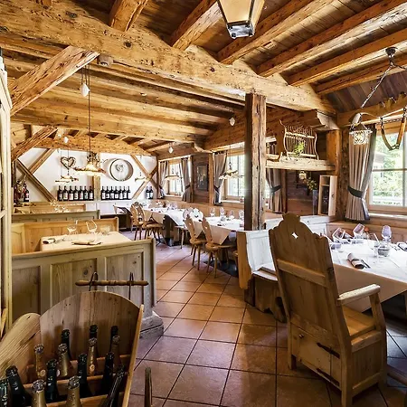 Dolomie Apartment *